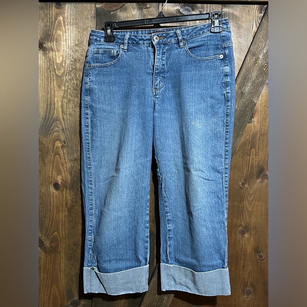 Lee Riveted Ultimate 5 Cropped Jeans, size 10m, smoke free home - Picture 1 of 5